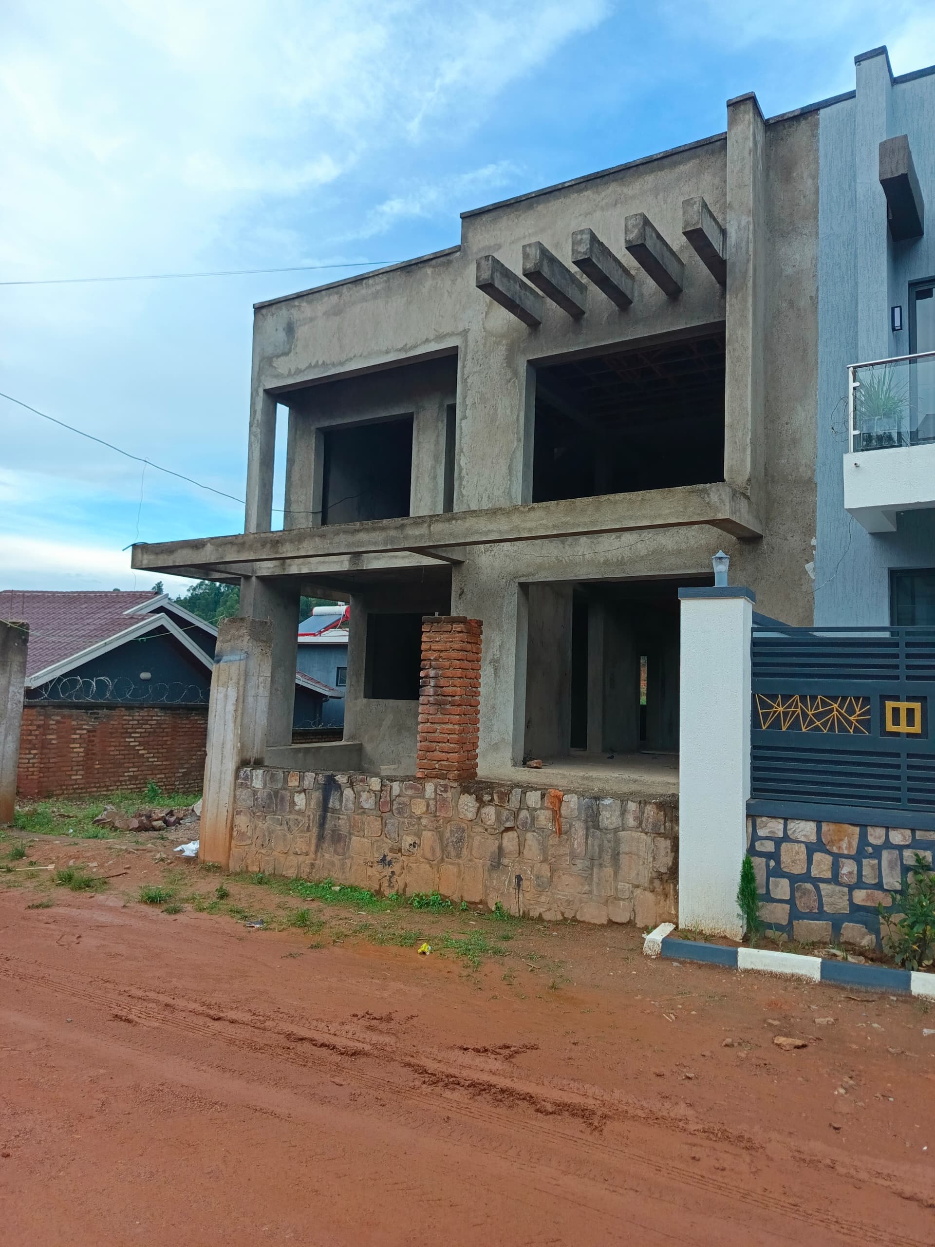 A 6 Bedroom Duplex House For Sale At Kibagabaga, Kigali, Rwanda